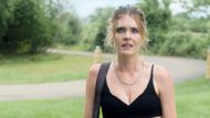 Meghann Fahy plays Devon DeWitt | Image via Netflix
